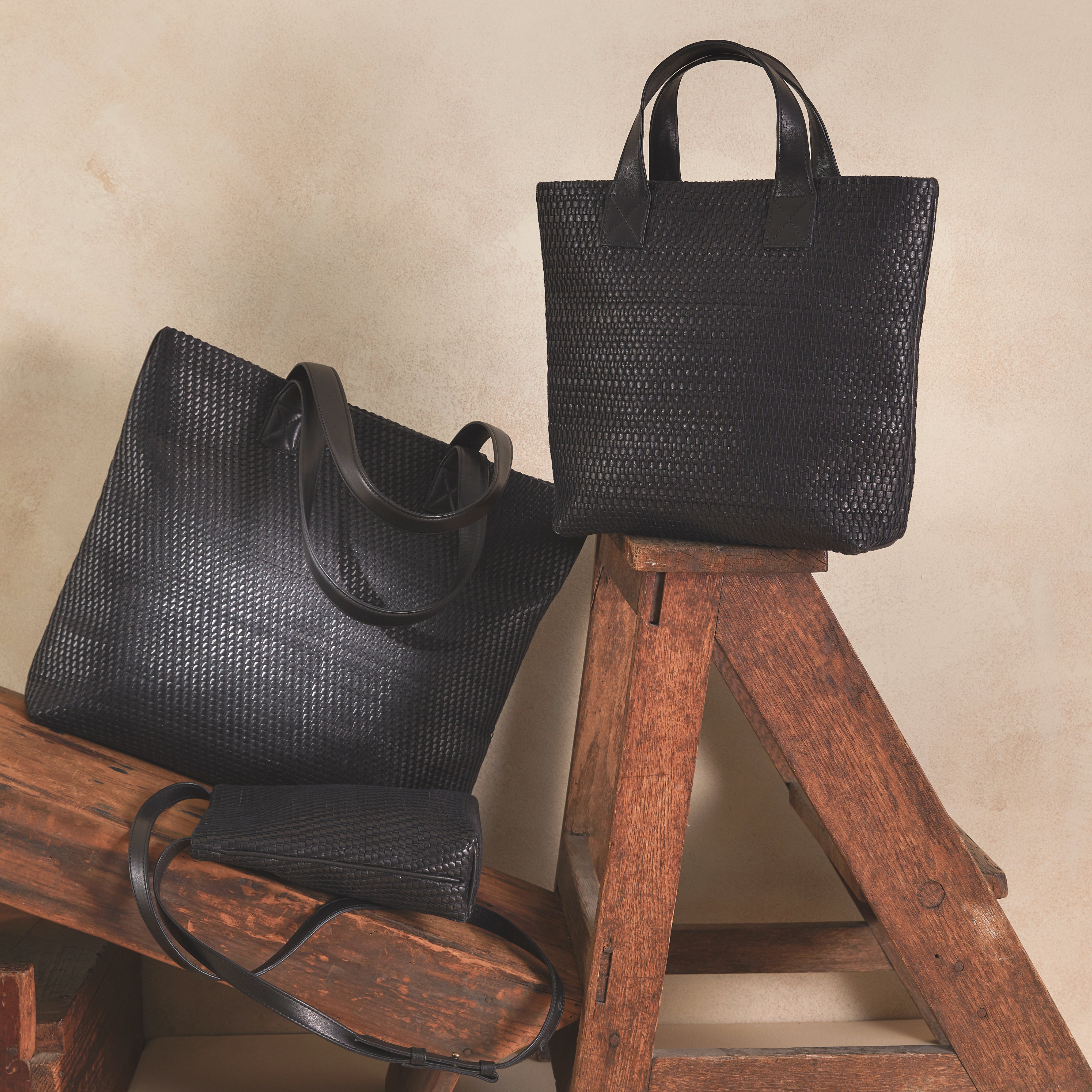 TOTE NEGRO