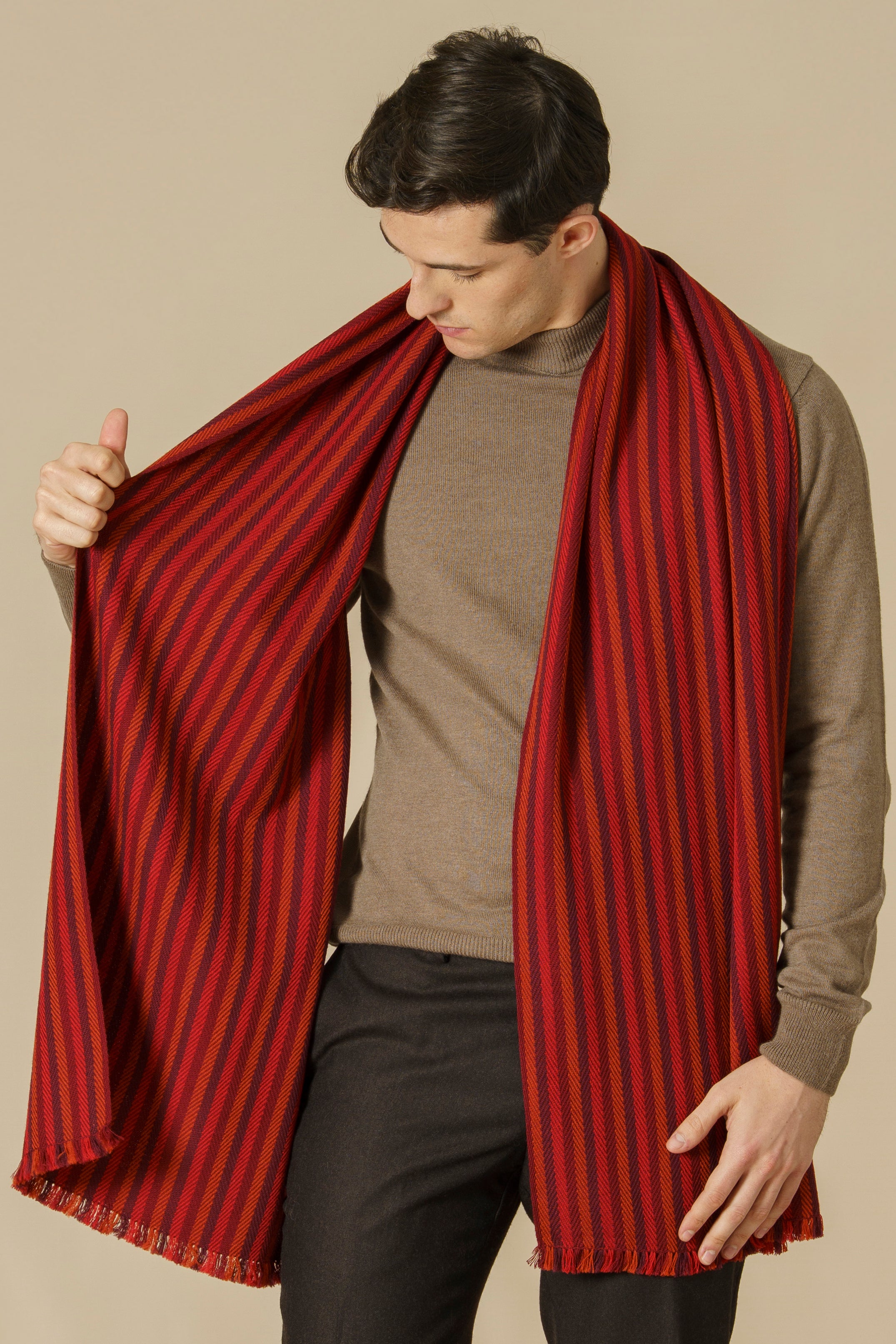 ESTOLA LARÚ - berry