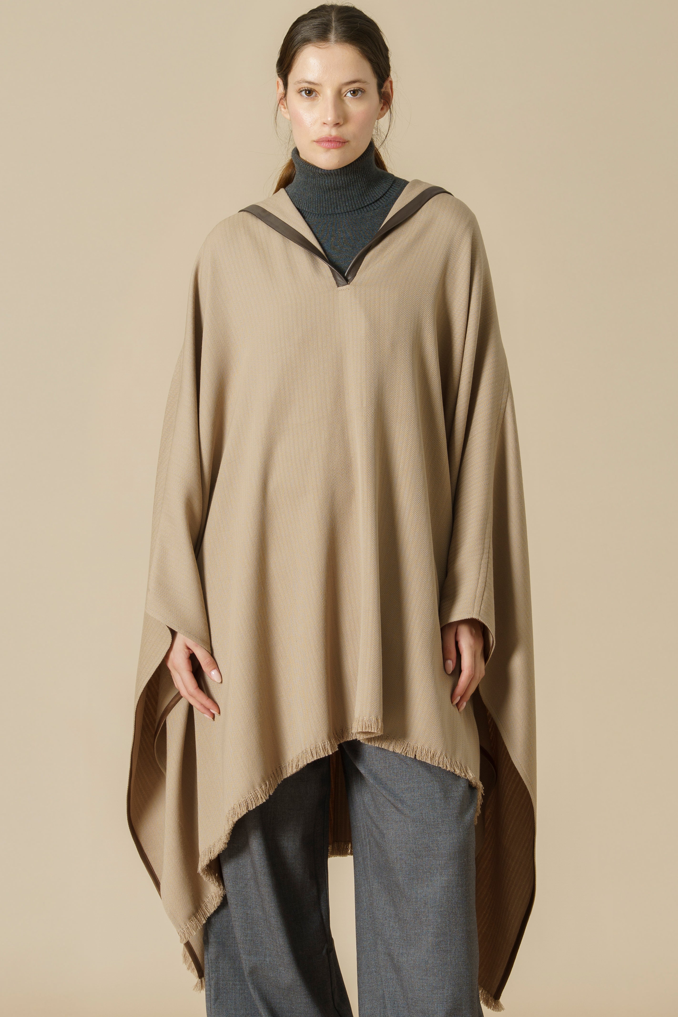 PONCHO KOSHMENK - camel