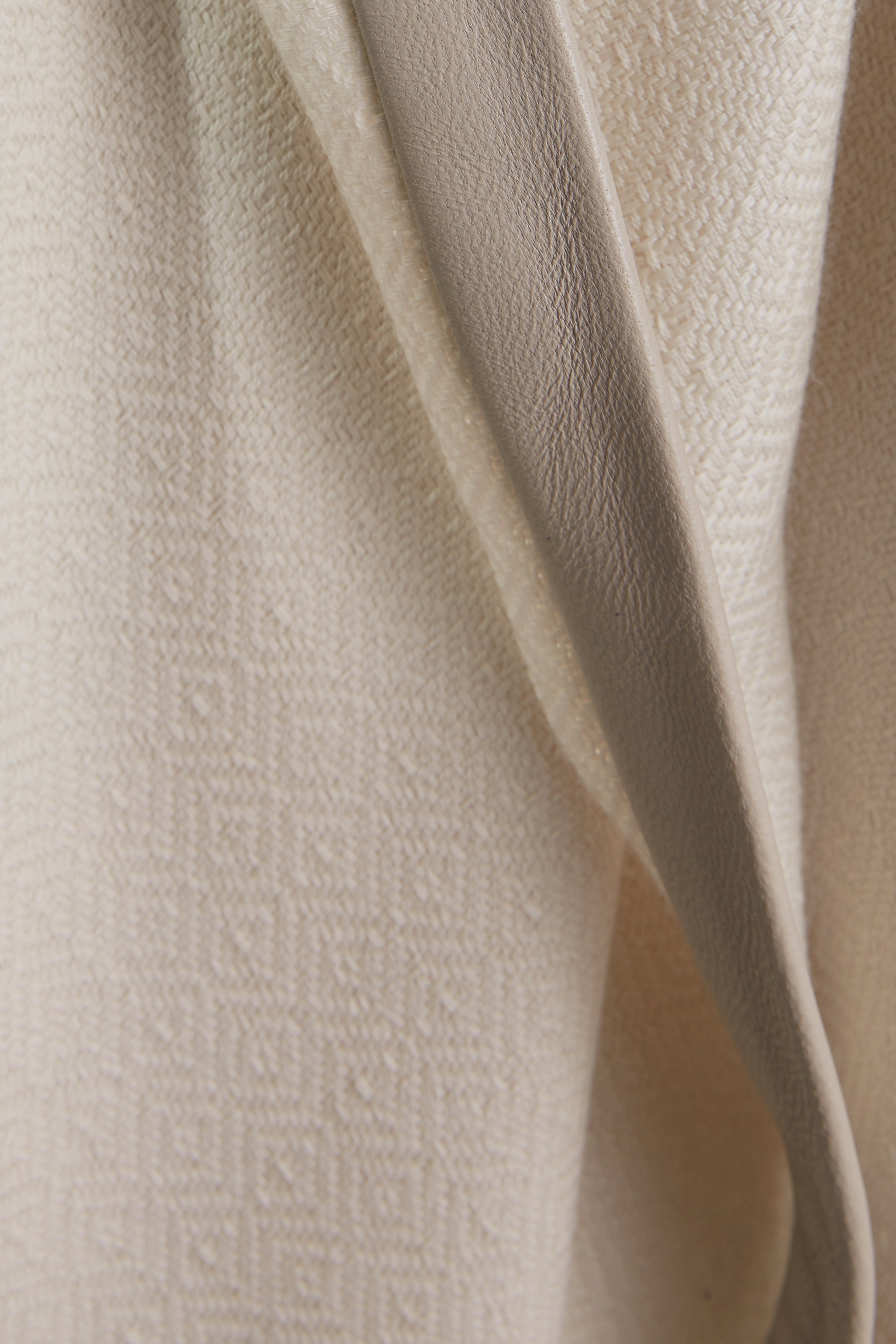 CAPA KAI - cashmere crudo