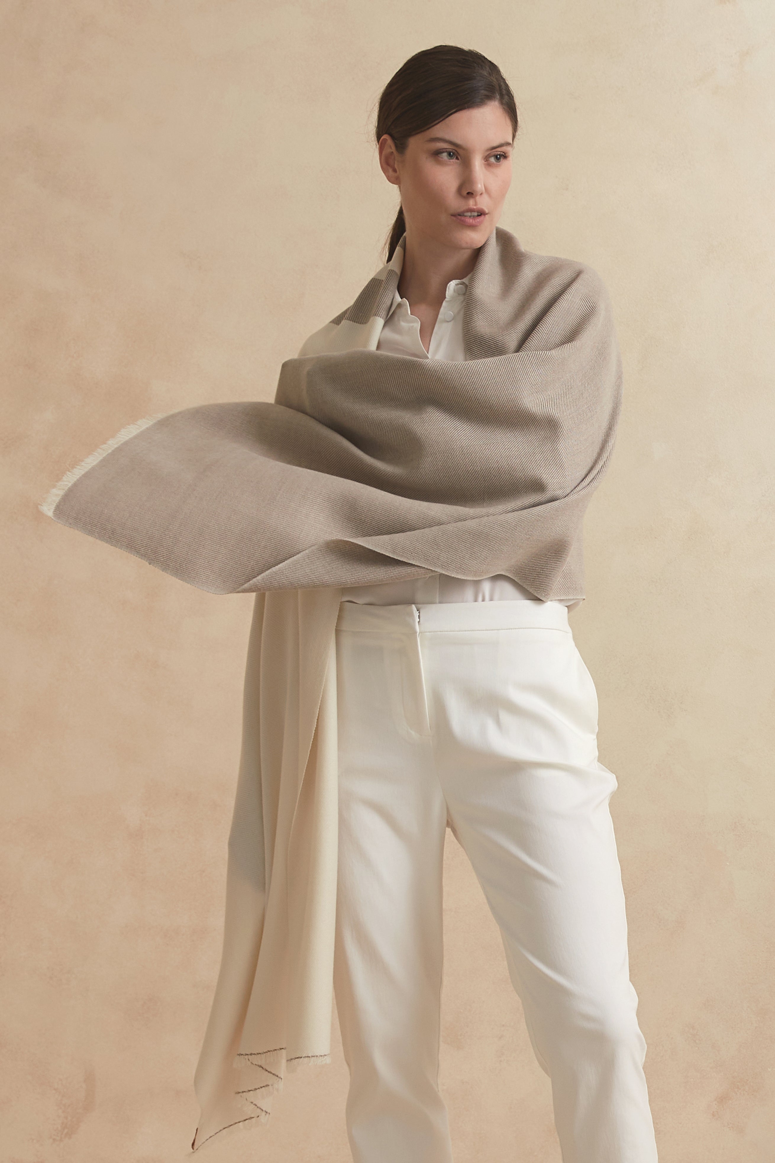 MANTO MEKNA - cashmere camel