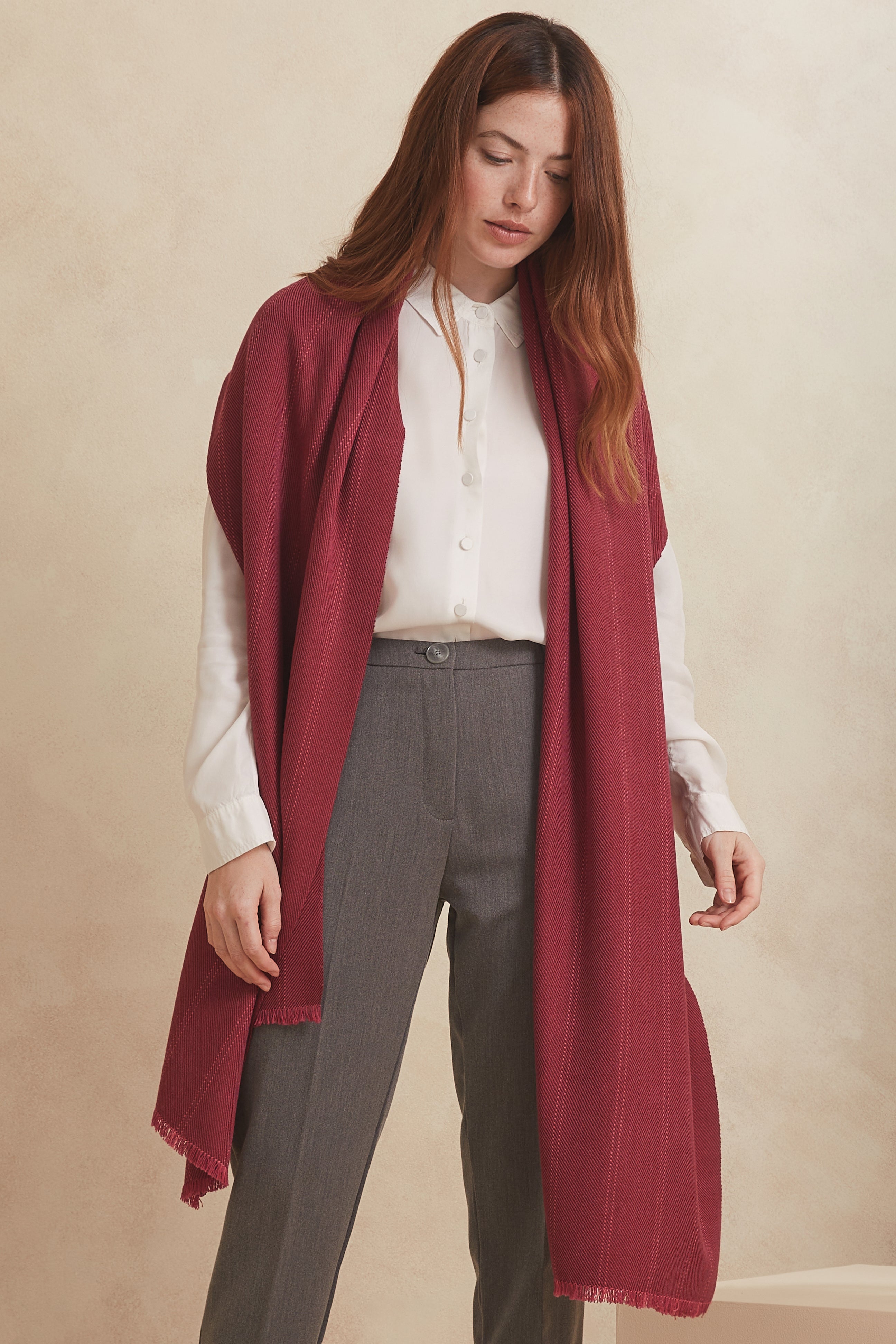 MANTO PATAGÓNICO - ciruela