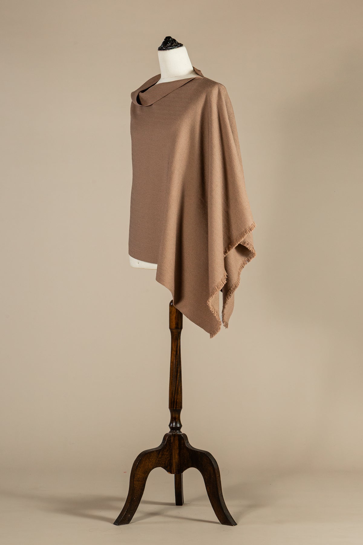 Poncho Laikun Camel