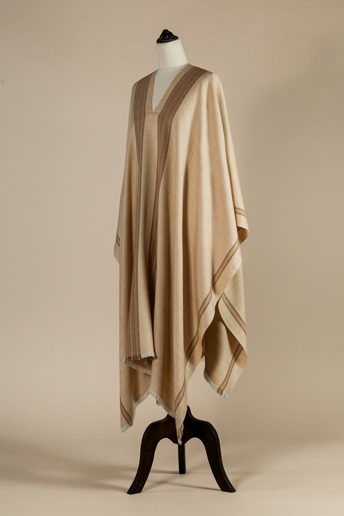 Poncho Telil Camel