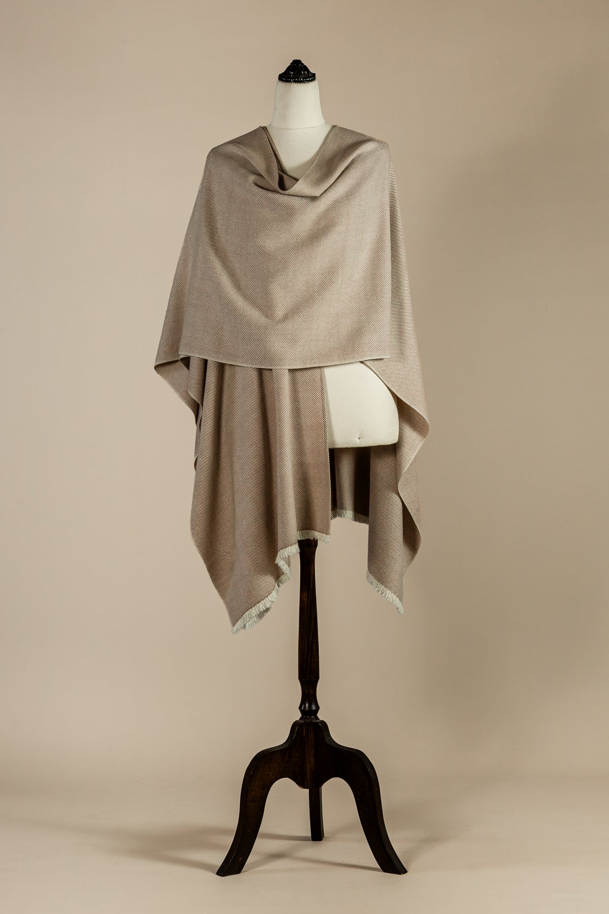 Ruana Haush Camel