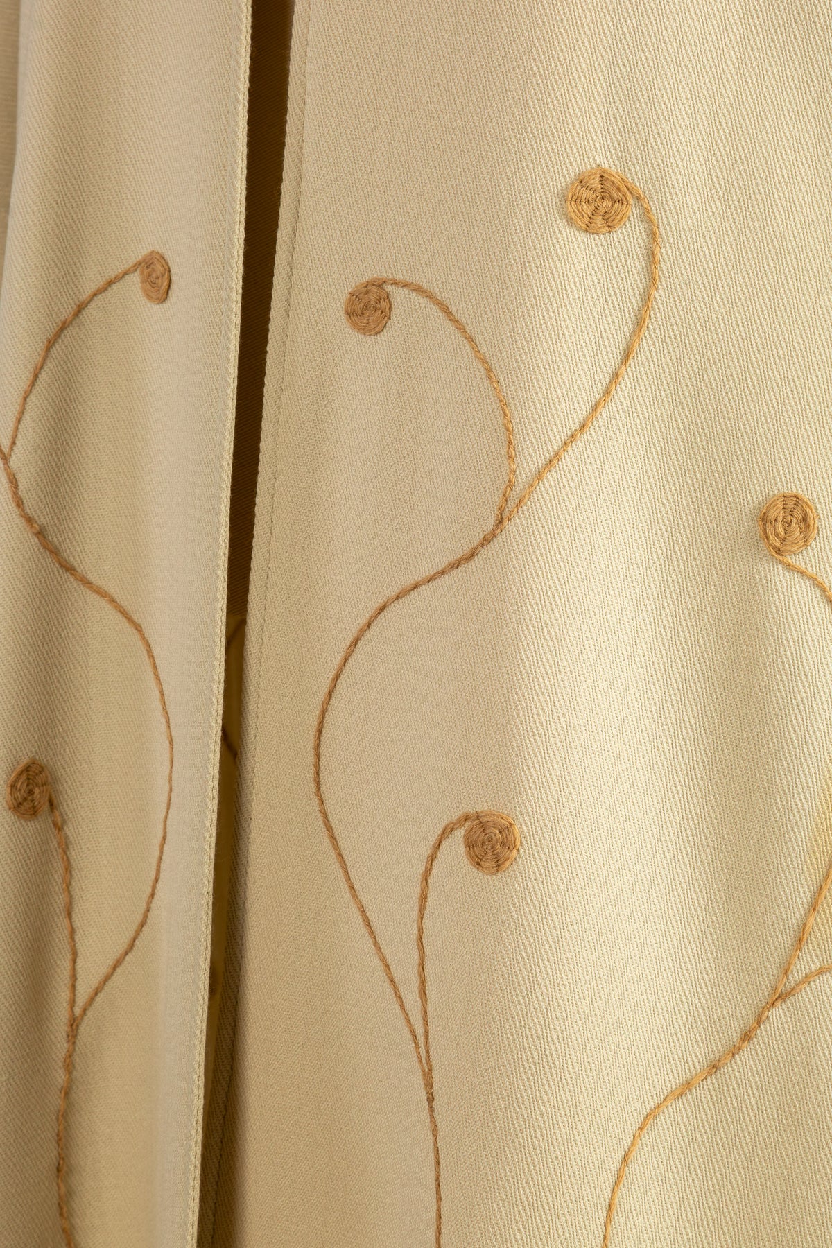 Tunica Bordada