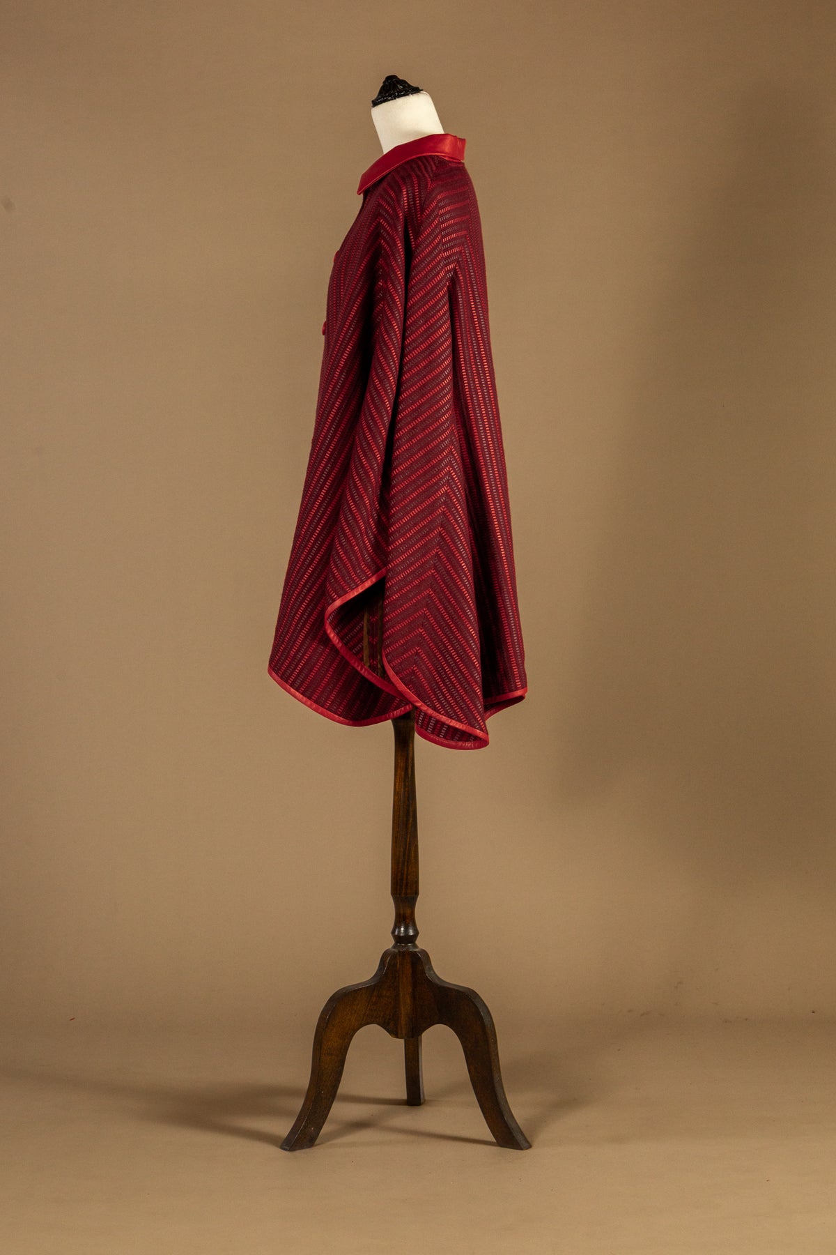 Capa Cuero Tejido