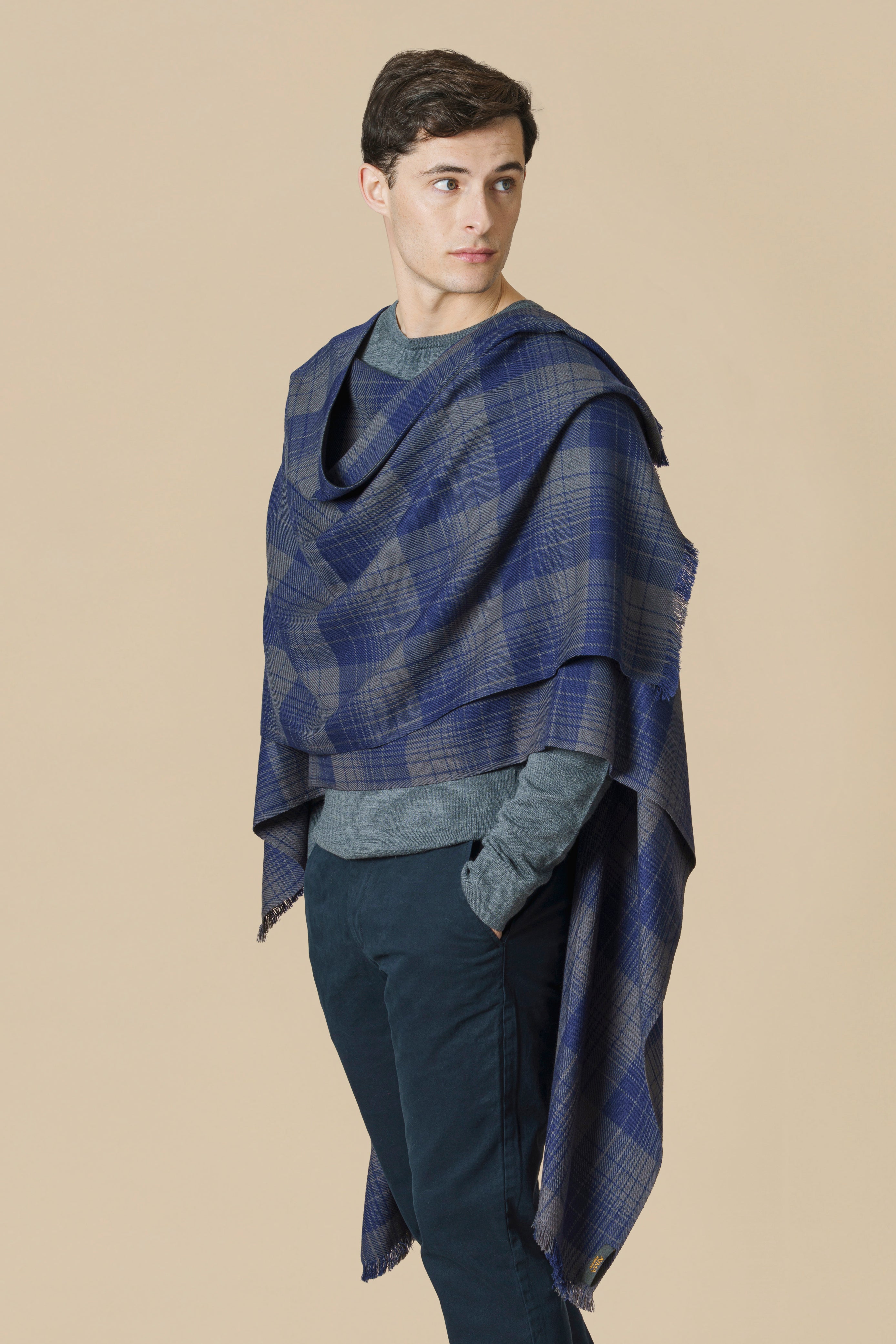 RUANA KILT - azul