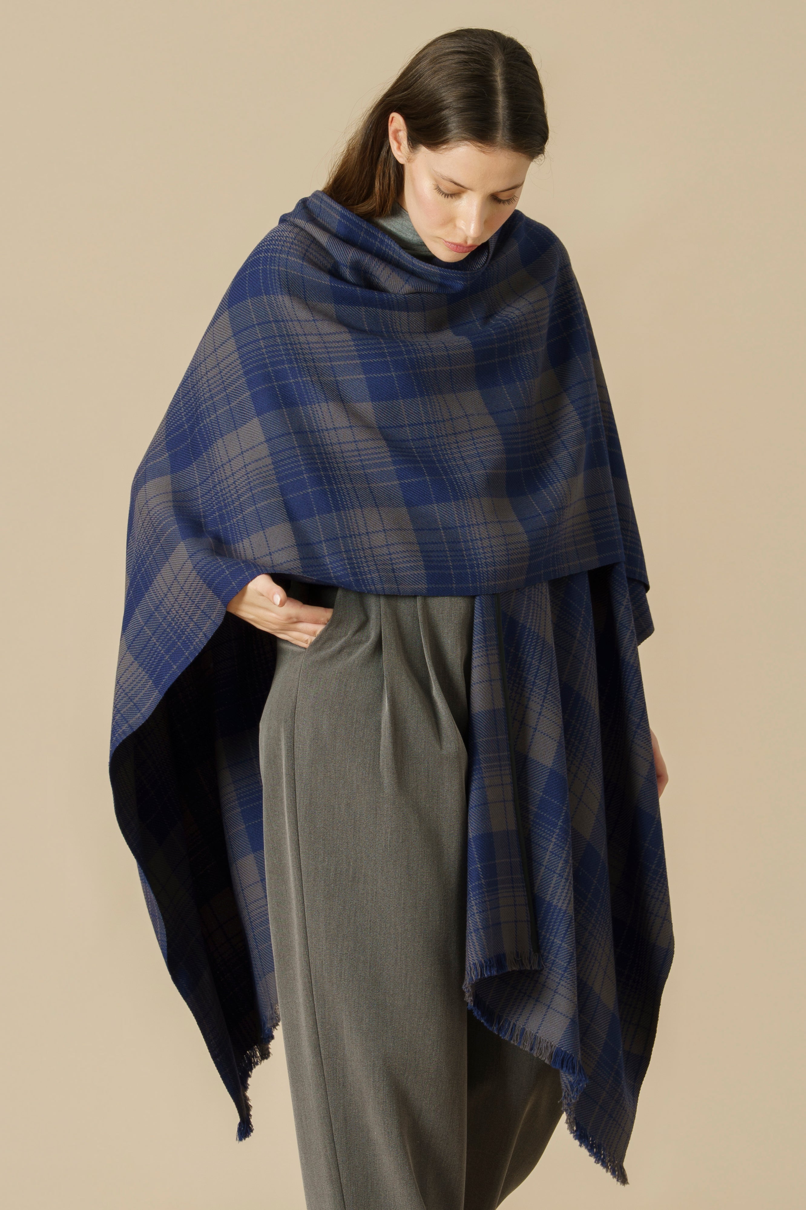 RUANA KILT - azul