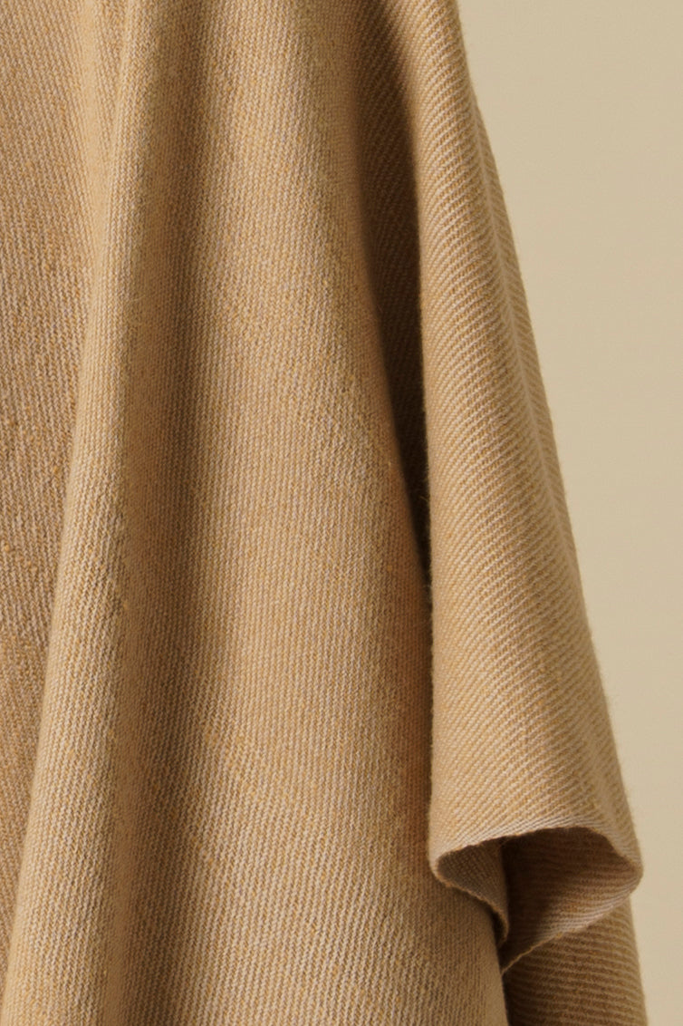 PONCHO VICUÑA
