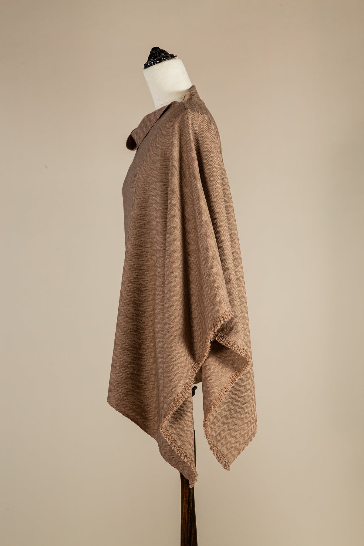 Poncho Laikun Camel