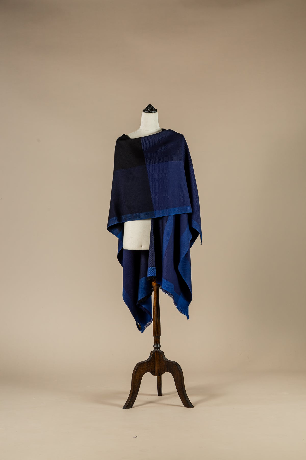 Ruana Kelh Azul