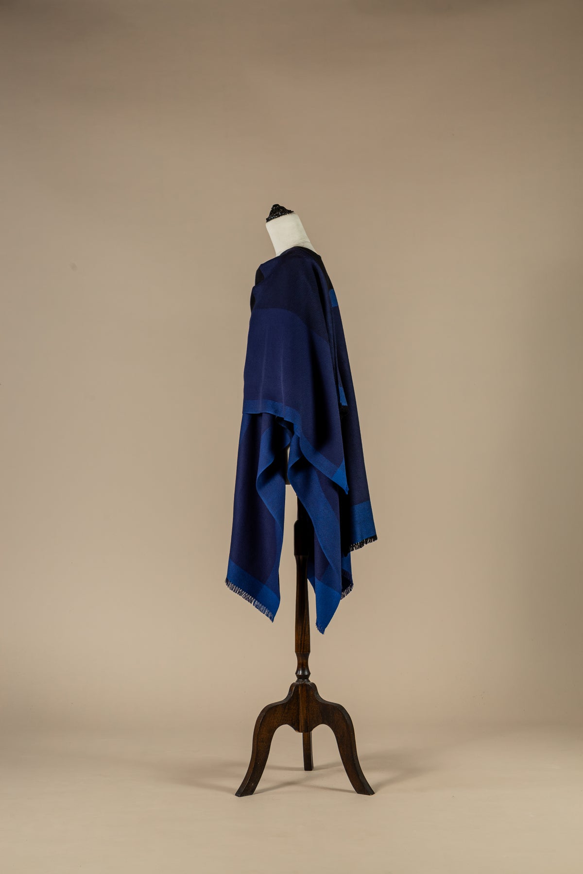 Ruana Kelh Azul