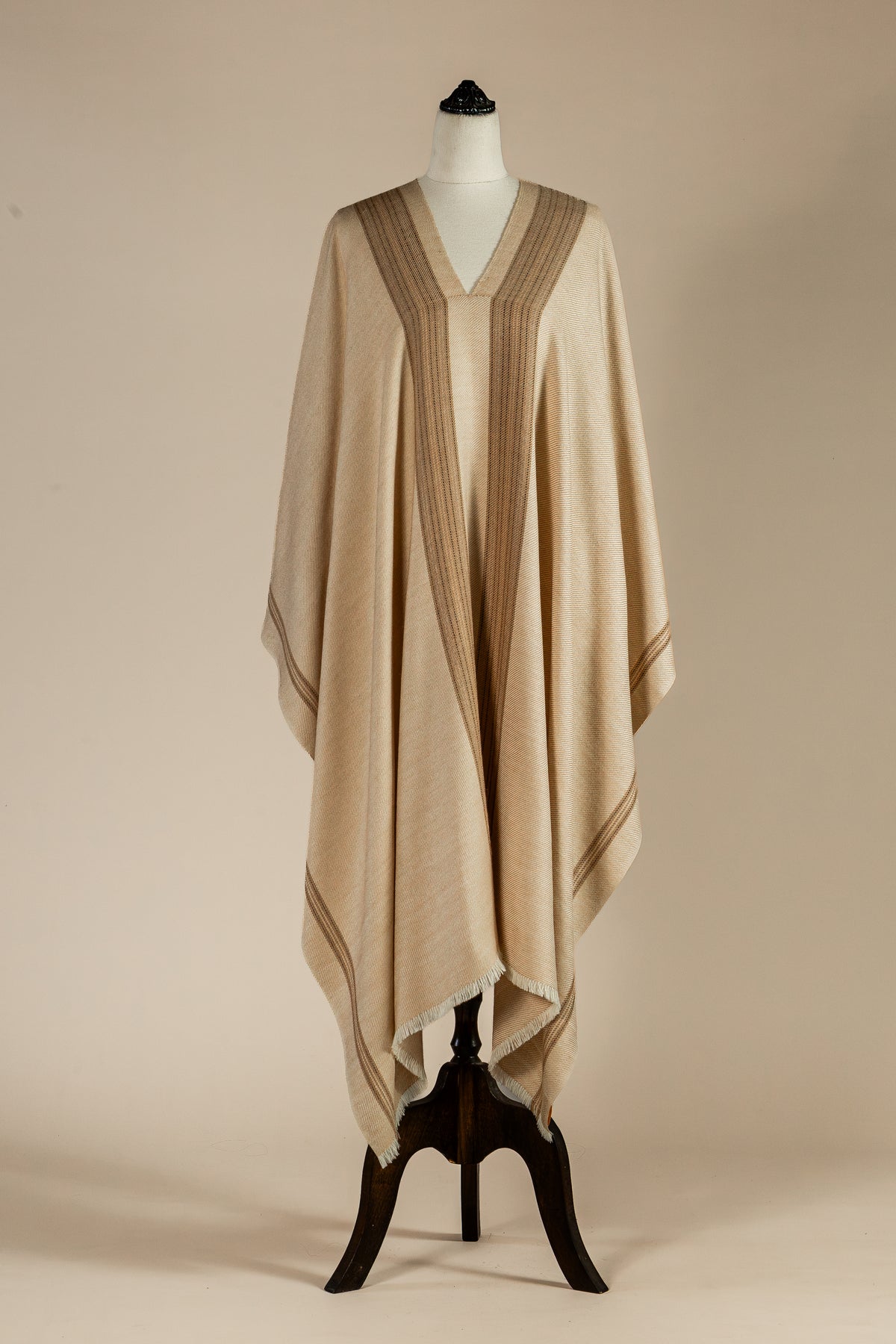 Poncho Telil Camel