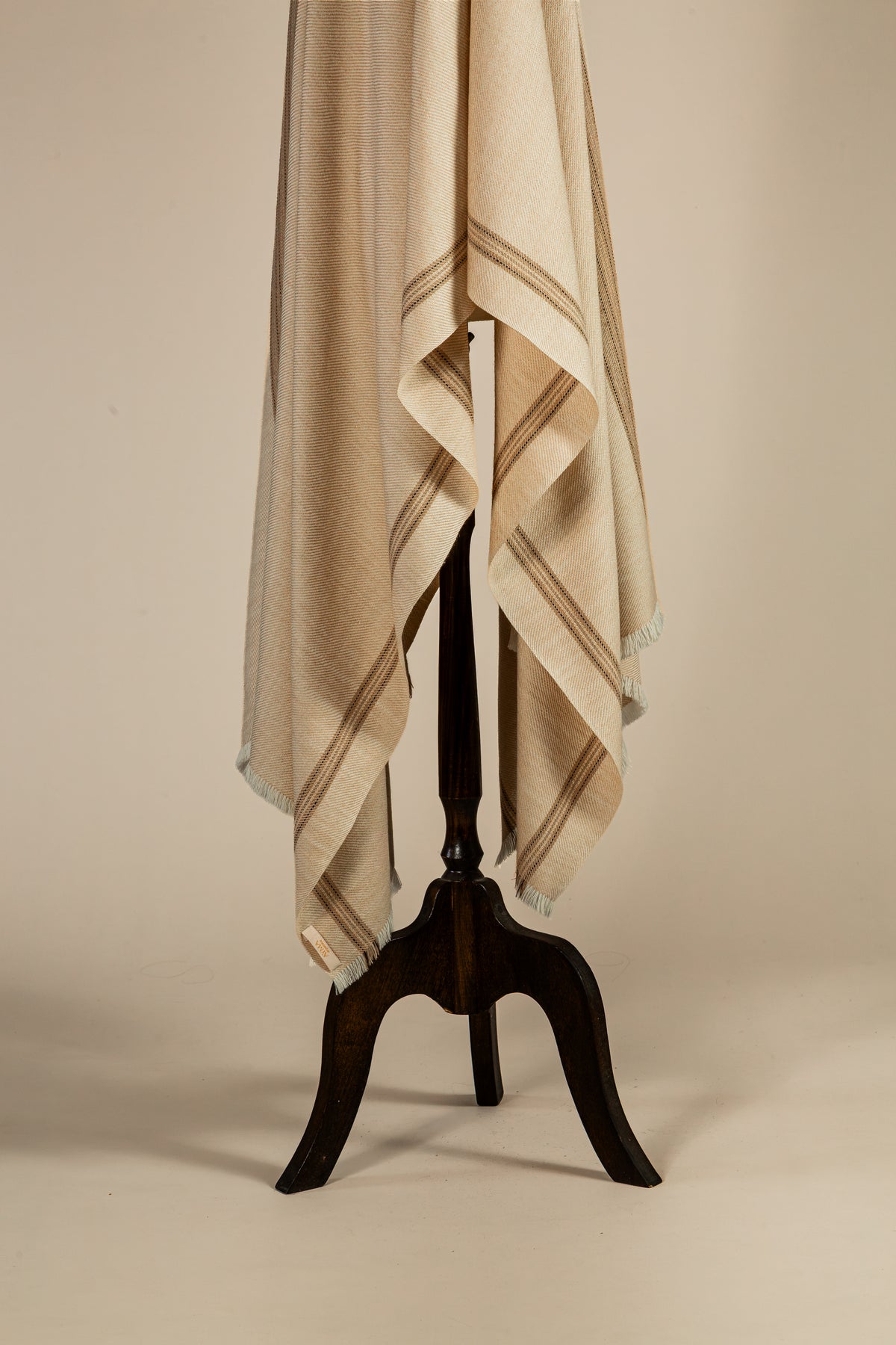 Poncho Telil Camel