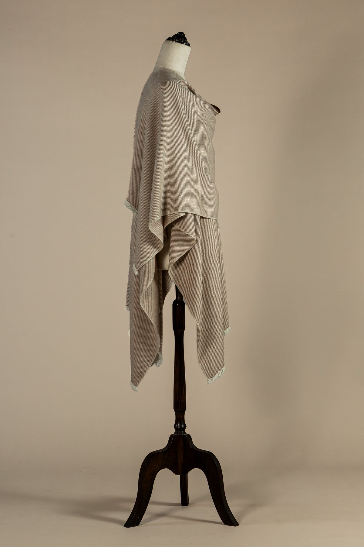 Ruana Haush Camel