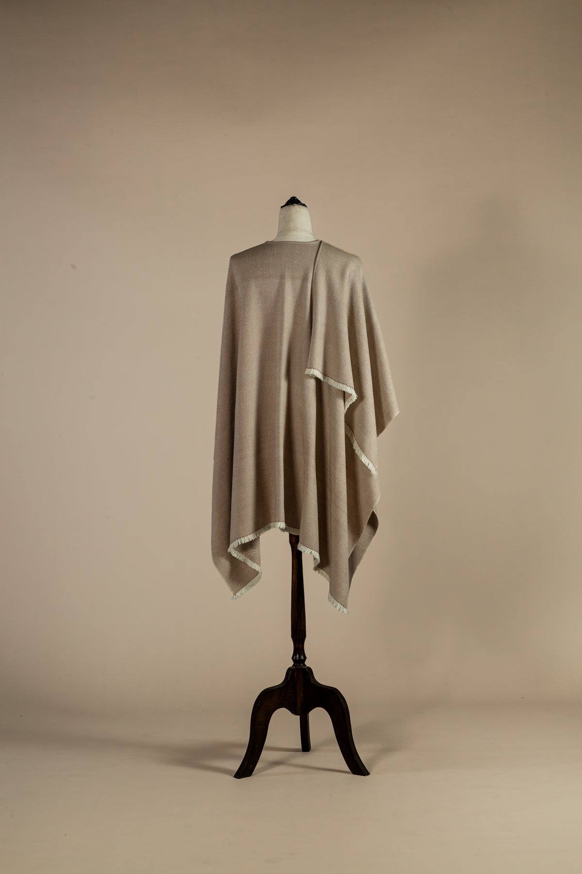 Ruana Haush Camel