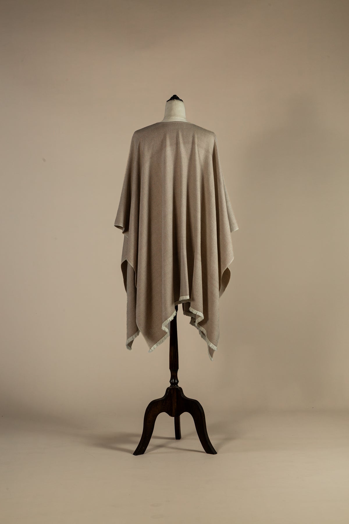 Ruana Haush Camel