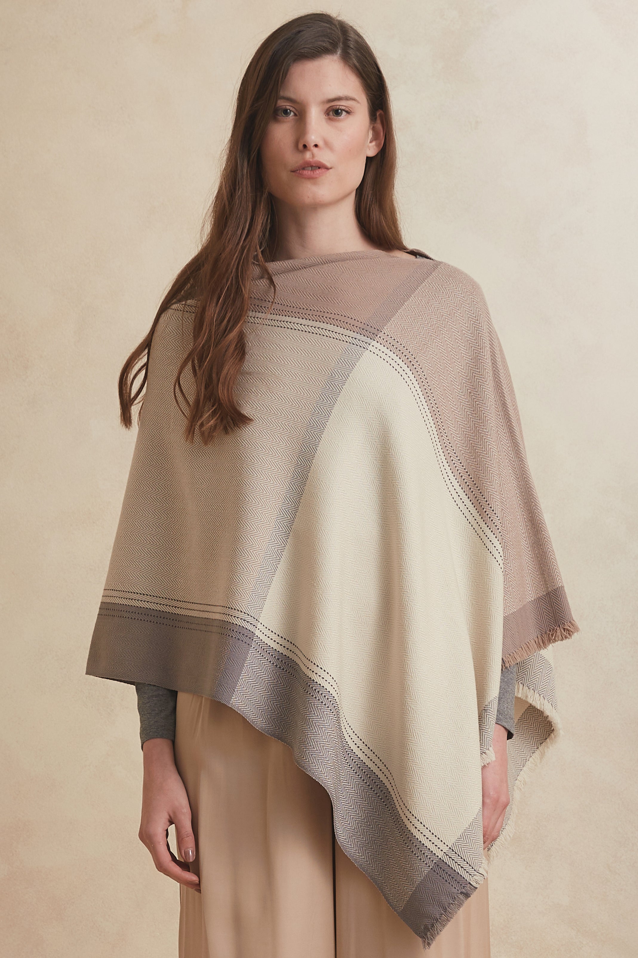 PONCHO SHENU - crudo